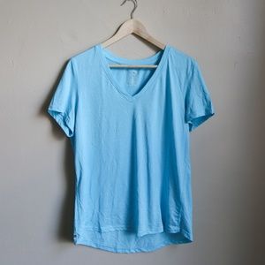 Danskin Active VNeck